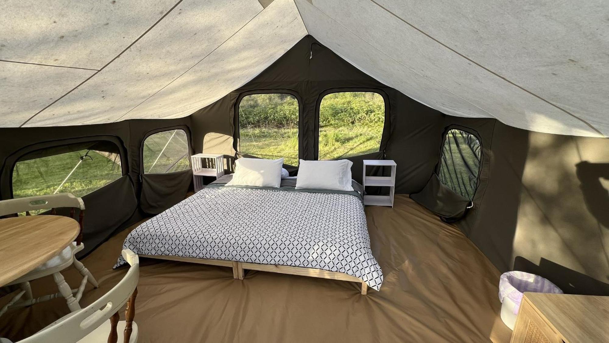 Glamping Tent On The River Klamath Eksteriør bilde