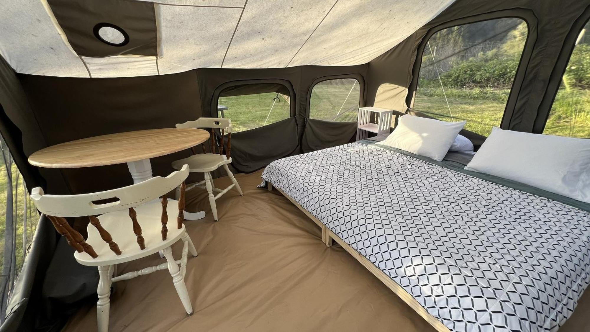 Glamping Tent On The River Klamath Eksteriør bilde